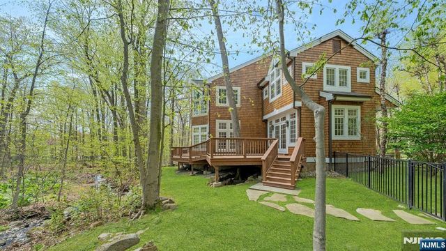7 Charney Place, Alpine, NJ 07620