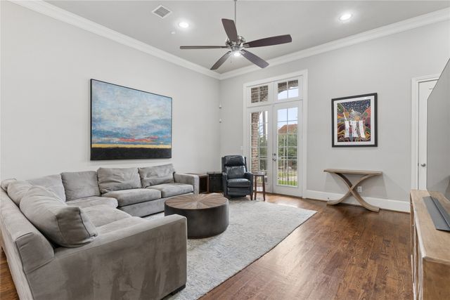 768 Sid Rich Drive, Irving, TX 75039