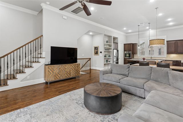 768 Sid Rich Drive, Irving, TX 75039
