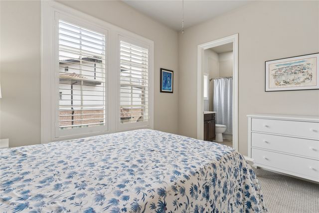 768 Sid Rich Drive, Irving, TX 75039