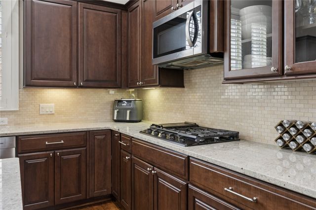 768 Sid Rich Drive, Irving, TX 75039
