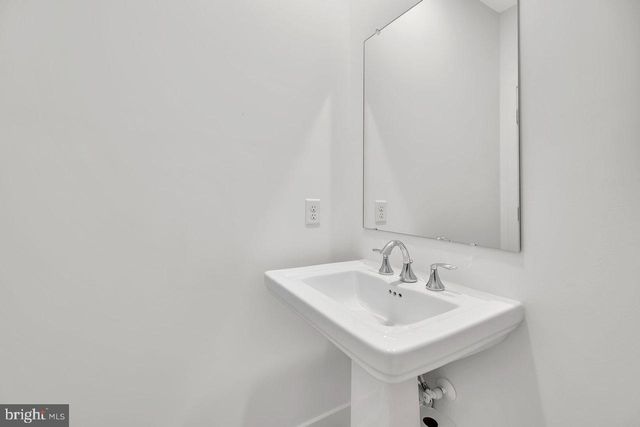 229 LEWIS FISHER DRIVE, Titusville, NJ 08560