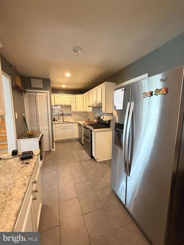 6522 CAVALIER DR, Alexandria, VA 22307