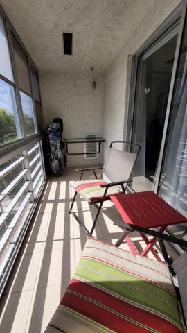 114 Chatham E, West Palm Beach, FL 33417