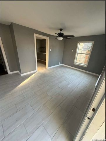 2210 MARTIN LUTHER KING DR, San Antonio, TX 78203