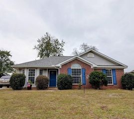 8196 Woodland Hills Drive, Semmes, AL 36575