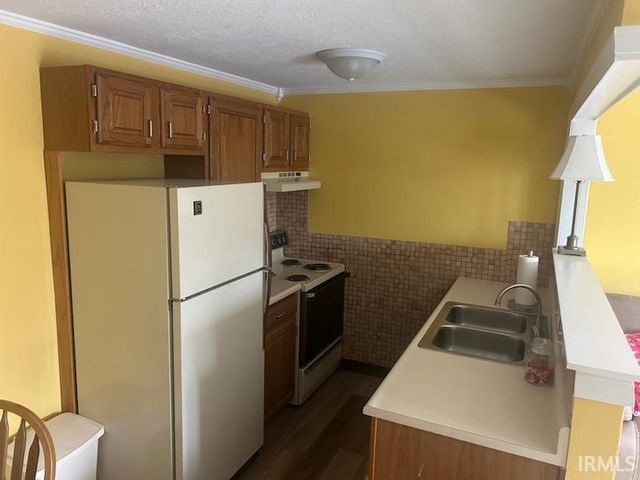 2937 Westbrook Dr Apt A412, Fort Wayne, IN 46805