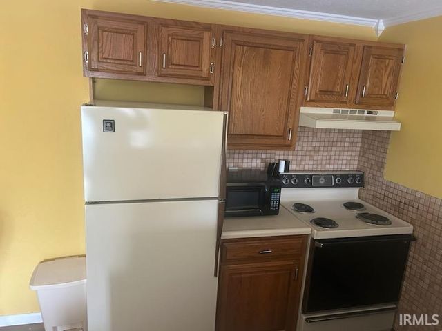 2937 Westbrook Dr Apt A412, Fort Wayne, IN 46805