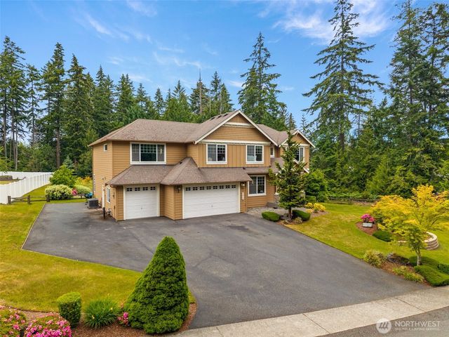 8010 Wenatchee Place NW, Silverdale, WA 98383