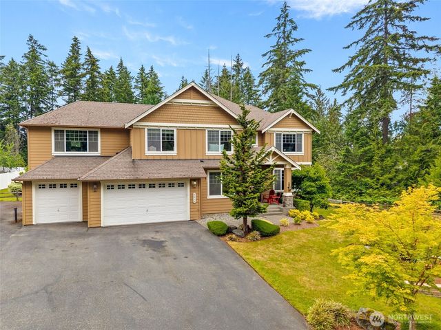 8010 Wenatchee Place NW, Silverdale, WA 98383