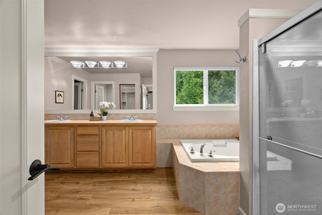 8010 Wenatchee Place NW, Silverdale, WA 98383