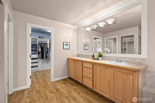 8010 Wenatchee Place NW, Silverdale, WA 98383