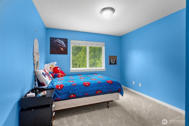 8010 Wenatchee Place NW, Silverdale, WA 98383