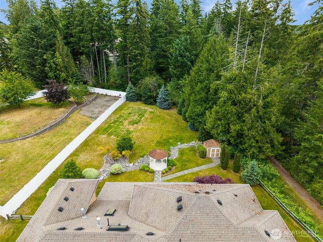 8010 Wenatchee Place NW, Silverdale, WA 98383