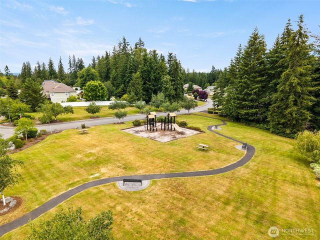 8010 Wenatchee Place NW, Silverdale, WA 98383