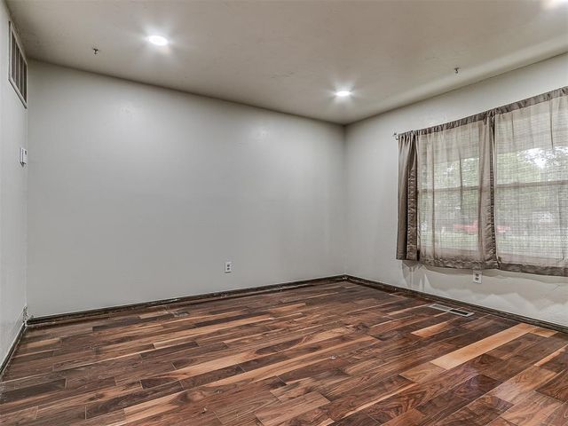 1170 Mockingbird Circle, Choctaw, OK 73020
