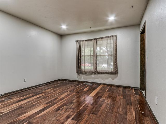 1170 Mockingbird Circle, Choctaw, OK 73020
