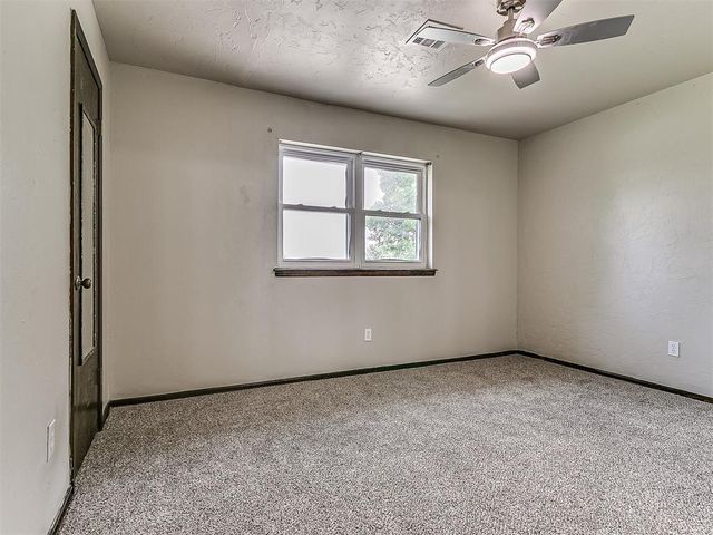 1170 Mockingbird Circle, Choctaw, OK 73020