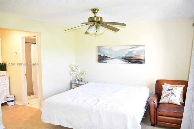 9020 Sunrise Lakes Boulevard 304, Sunrise, FL 33322