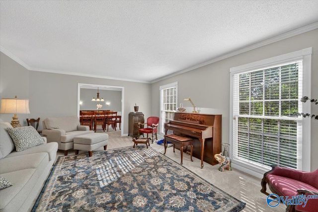 1506 Toney Drive SE, Huntsville, AL 35802