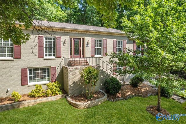1506 Toney Drive SE, Huntsville, AL 35802