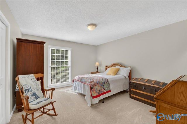 1506 Toney Drive SE, Huntsville, AL 35802