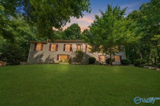 1506 Toney Drive SE, Huntsville, AL 35802