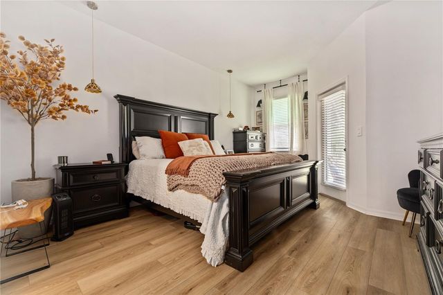 10070 TRUMPET HONEYSUCKLE WAY, Wesley Chapel, FL 33545