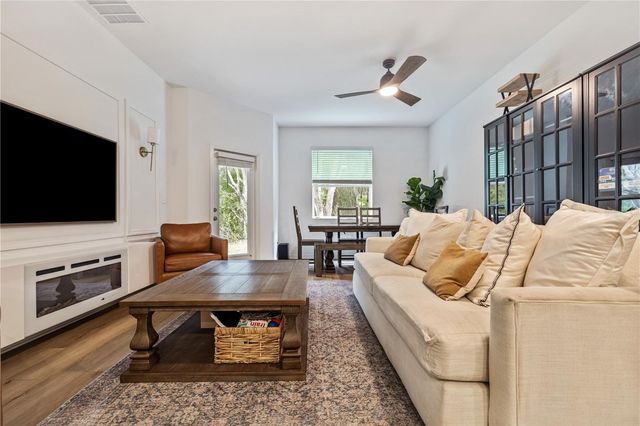 10070 TRUMPET HONEYSUCKLE WAY, Wesley Chapel, FL 33545