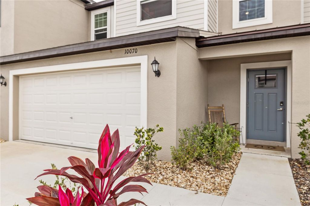 10070 TRUMPET HONEYSUCKLE WAY, Wesley Chapel, FL 33545