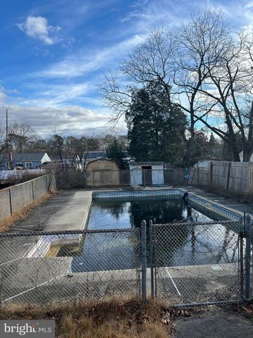 705 N 9TH ST, Millville, NJ 08332