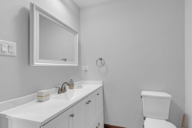 7737 W Golf Drive 302, Palos Heights, IL 60463