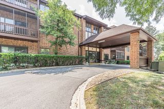 7737 W Golf Drive 302, Palos Heights, IL 60463
