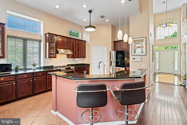 74 MIRAGE BLVD, Barnegat, NJ 08005