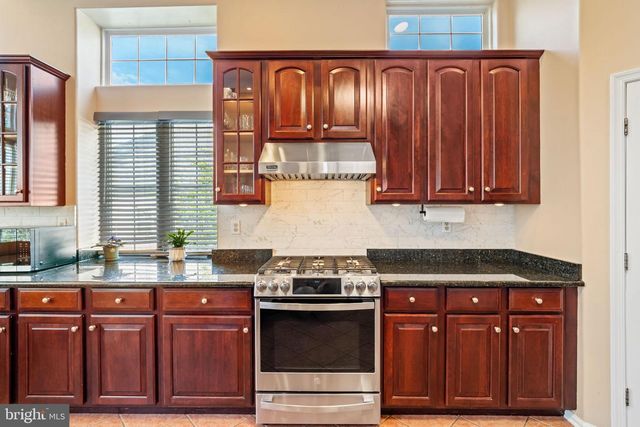 74 MIRAGE BLVD, Barnegat, NJ 08005