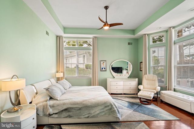 74 MIRAGE BLVD, Barnegat, NJ 08005