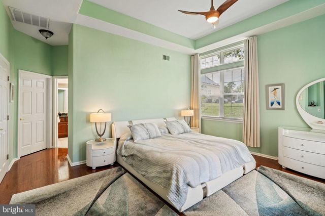 74 MIRAGE BLVD, Barnegat, NJ 08005