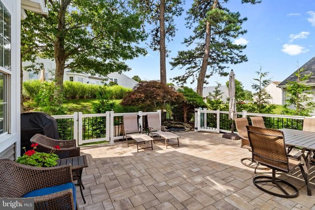 74 MIRAGE BLVD, Barnegat, NJ 08005