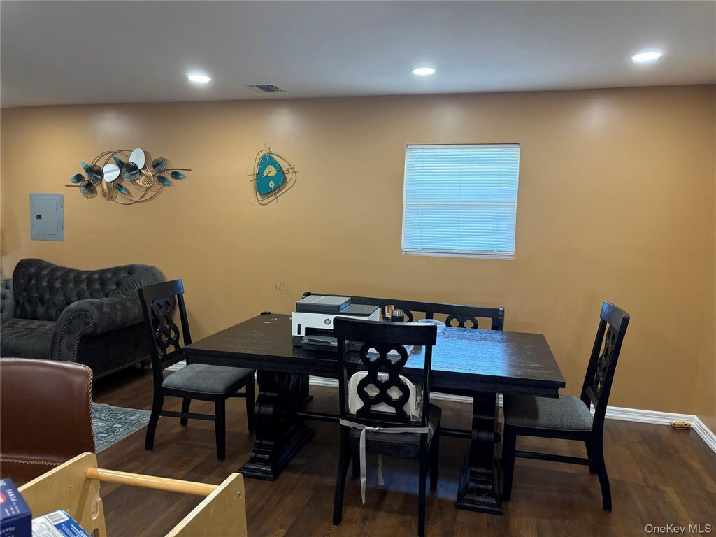 59 Williams Avenue, Amityville, NY 11701 — photo 4