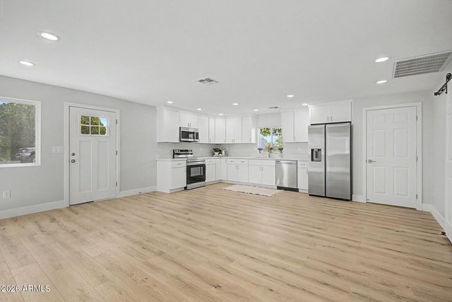 452 W Ray Street, Superior, AZ 85173