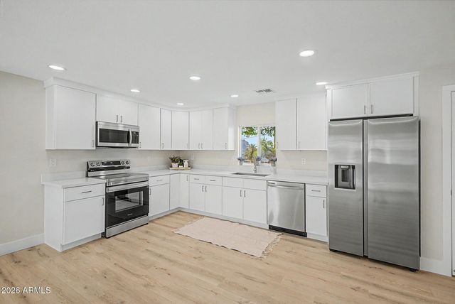 452 W Ray Street, Superior, AZ 85173