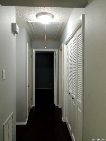 5845 Royal Bnd, San Antonio, TX 78239