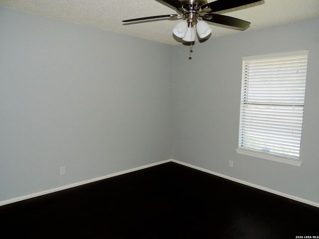 5845 Royal Bnd, San Antonio, TX 78239