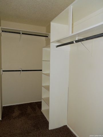 5845 Royal Bnd, San Antonio, TX 78239