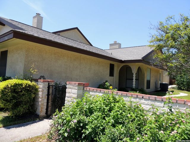 5845 Royal Bnd, San Antonio, TX 78239