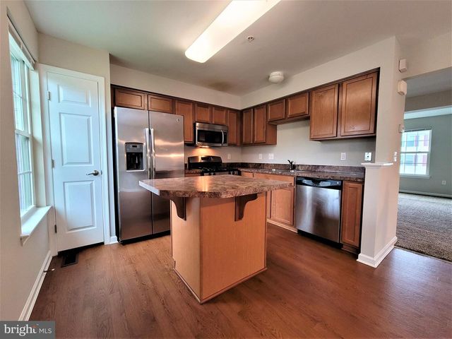 111 SUSAN CIR, North Wales, PA 19454