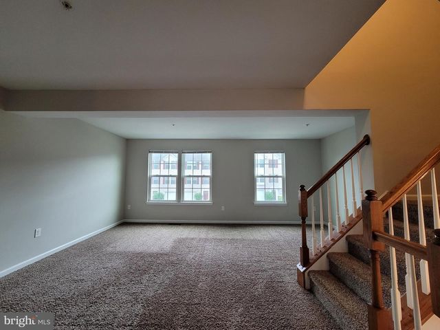 111 SUSAN CIR, North Wales, PA 19454