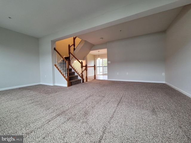 111 SUSAN CIR, North Wales, PA 19454