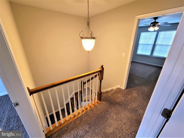 111 SUSAN CIR, North Wales, PA 19454