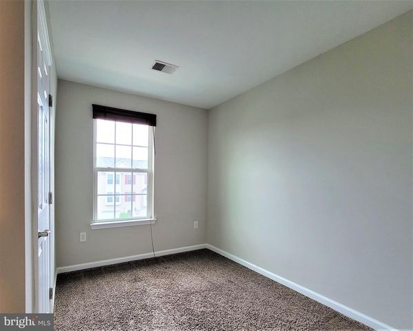 111 SUSAN CIR, North Wales, PA 19454